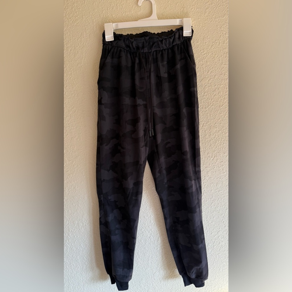 Lululemon Athletica Black Camouflage Joggers